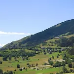Le Nid Des Rouges Gorges Apartmán *